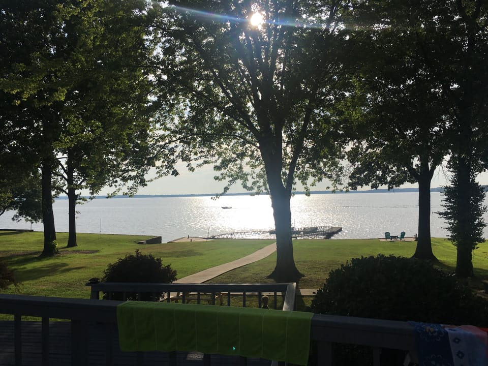 Beautiful sunrise over lake.