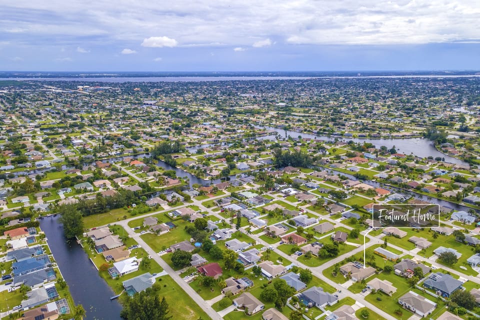Aerial looking to the southeasd