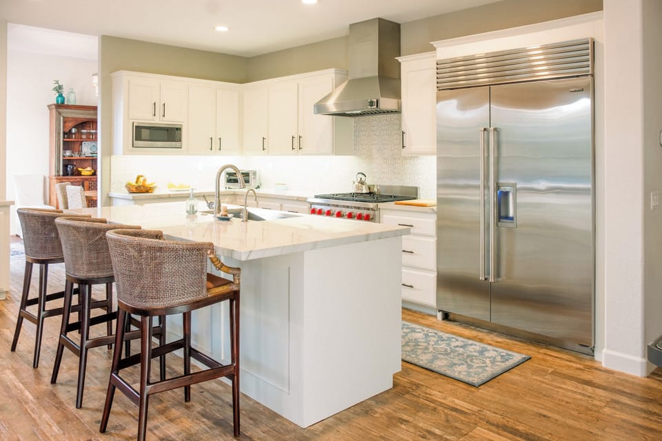 Gourmet kitchen