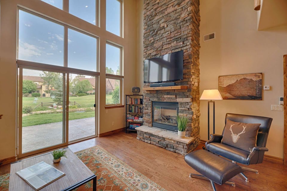 Living Room with Gas Fireplace and Big Screen TV
