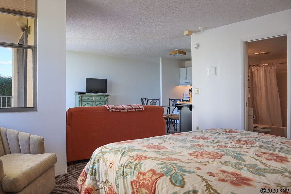 Estero Beach And Tennis Club 105B