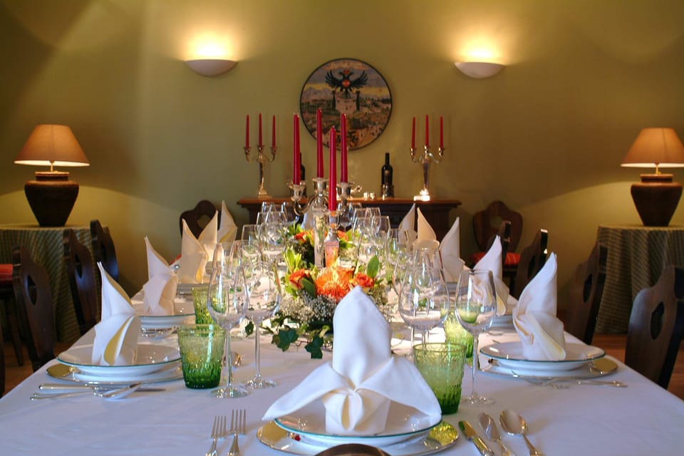 Banquet hall