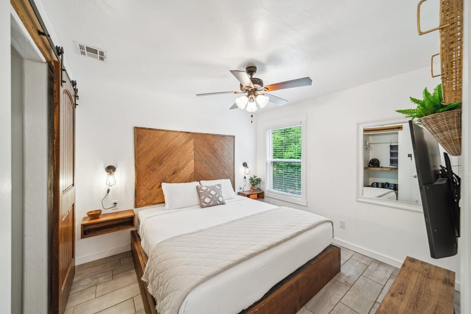 Bedroom #1 King Bed with Roku TV