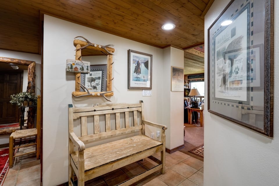 Entry Hallway