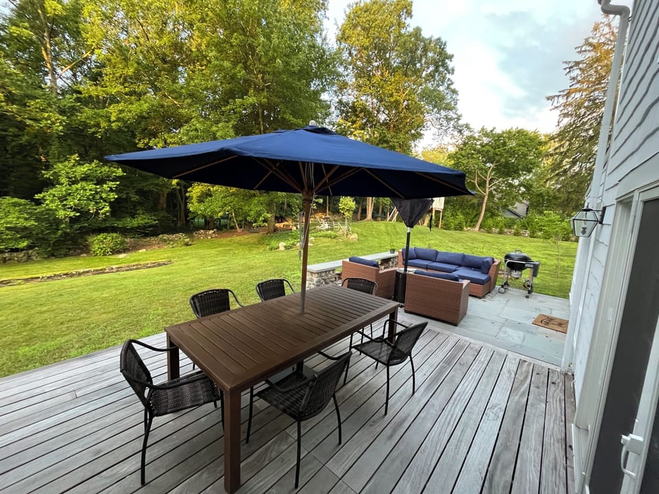 Deck, patio new 2022