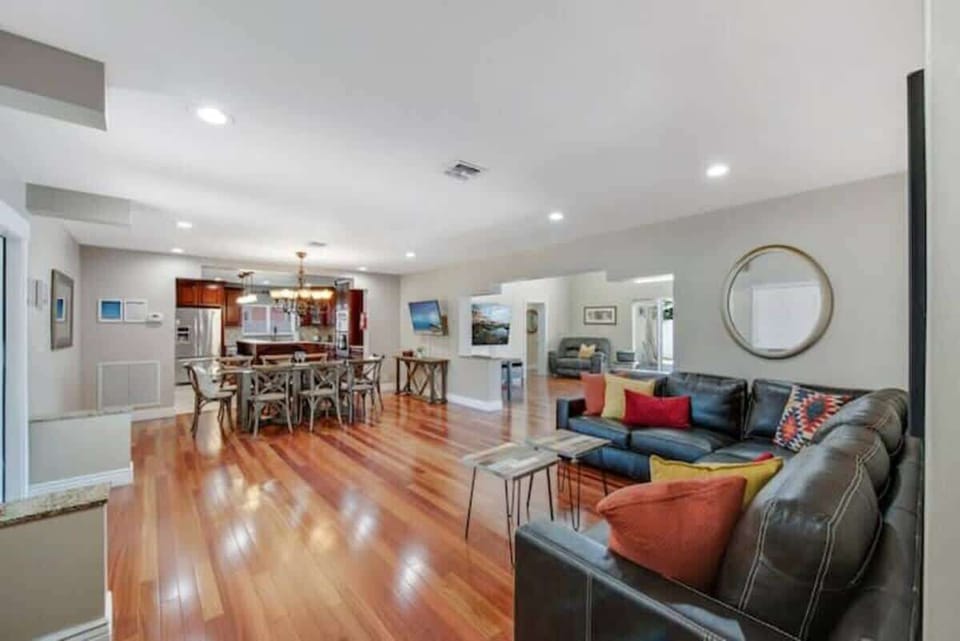 The open plan living area off the kitchen.