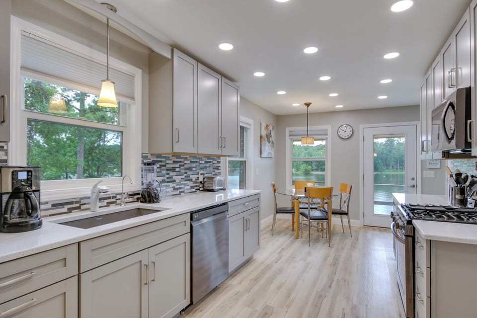 Kitchen | Blender | Coffee Maker | Toaster | Spices