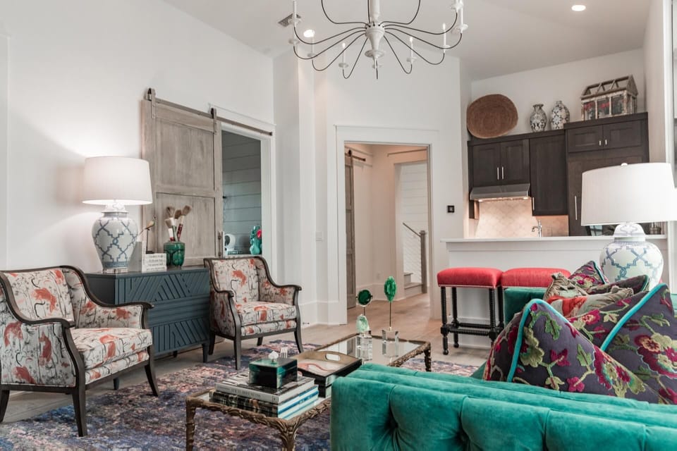 Second Floor: Additional Living Area