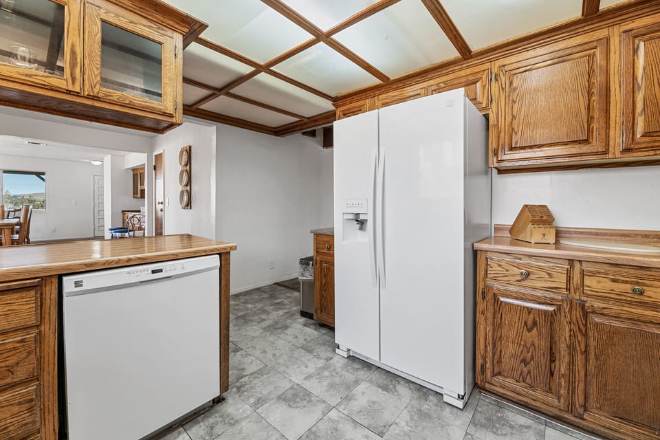 Kitchen. - Open Kitchen with newer appliances.