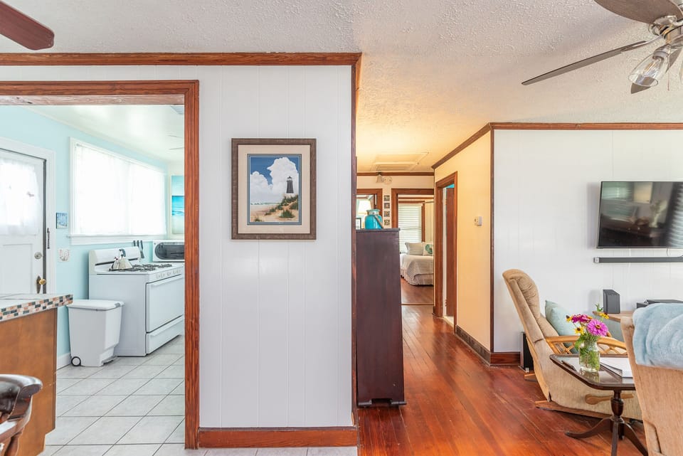 Interior - Interior open area between dining area and living room.
