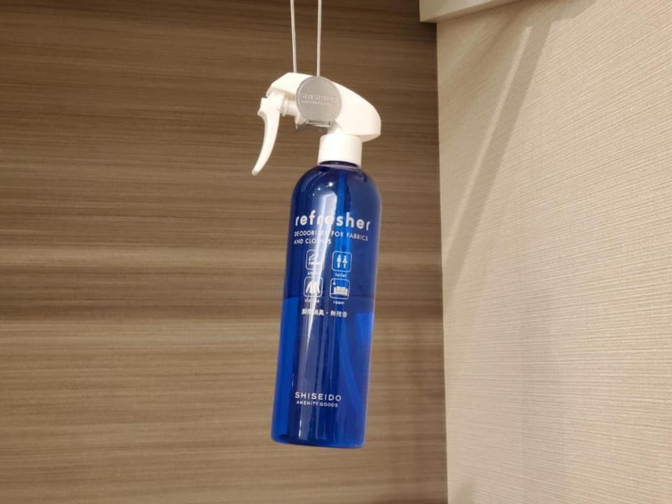 Bathroom amenities