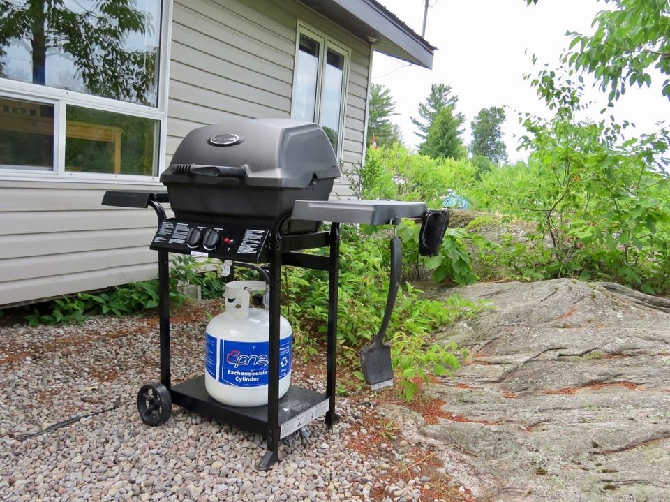 Cottage A BBQ