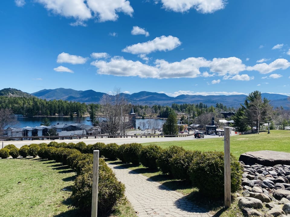 Another view in town, with Lake Placid in the background... 