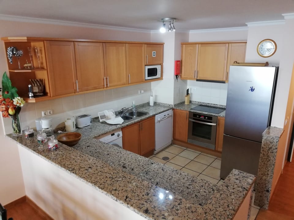 Fully equipped kitchen:
Big Fridge
Big Oven
Stove hob with 4 hotplates
