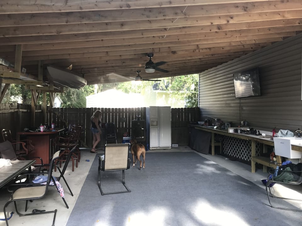 Outdoor dining