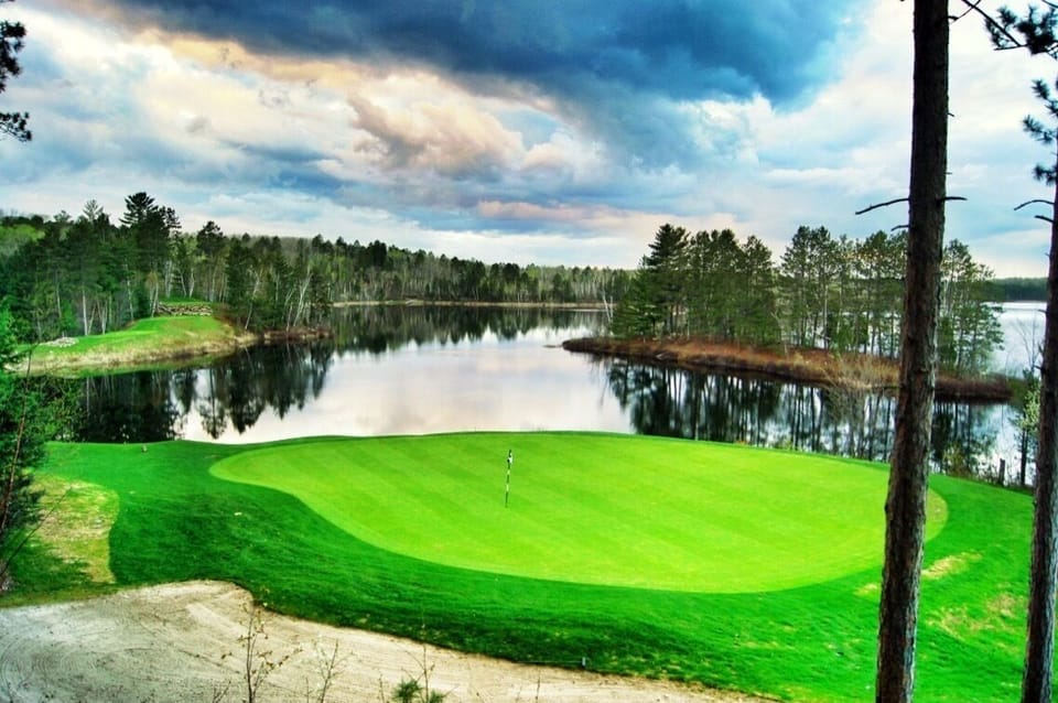 Giants Ridge golf is minutes away!