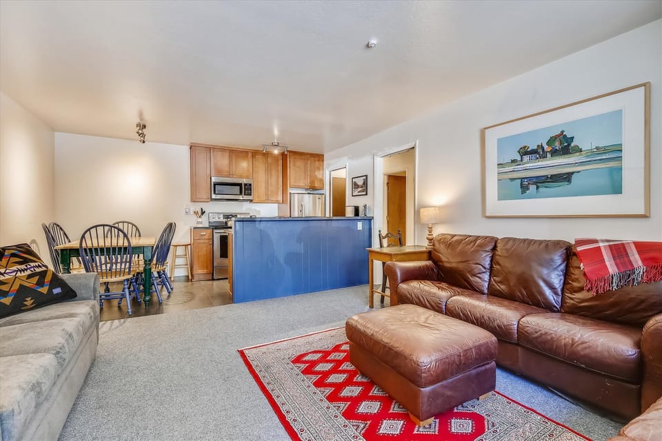 floor plan-living area-_mg_0679