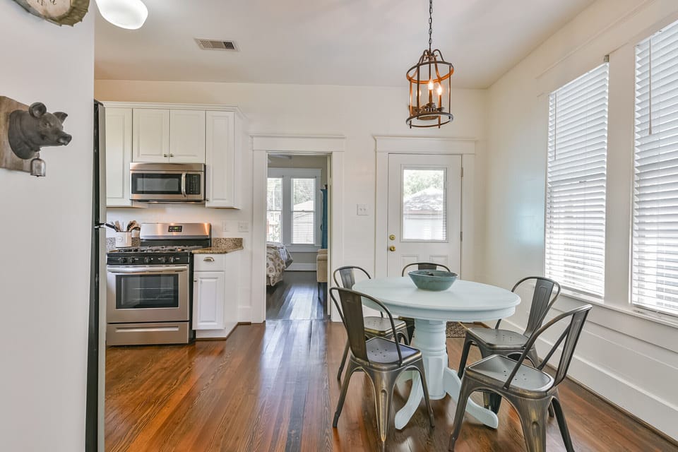 Open concept Kitchen and Dining