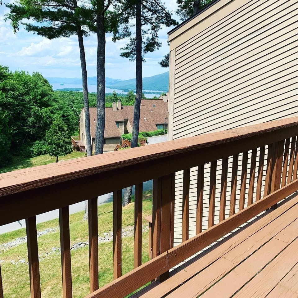 main level deck