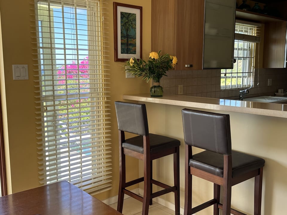 Breakfast Bar