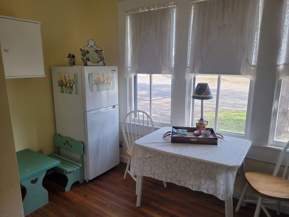 Kitchenette 
