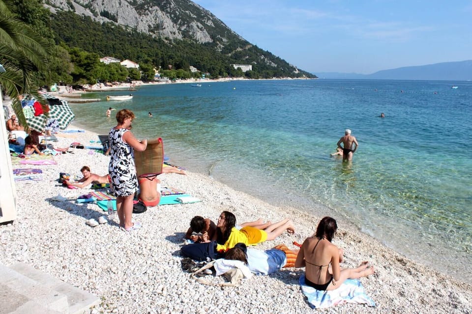 Nearby beaches