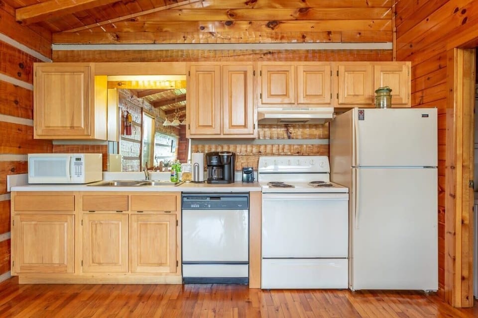 Stocked Kitchen!
