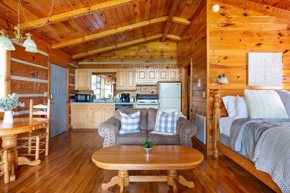 Beautiful Cabin!