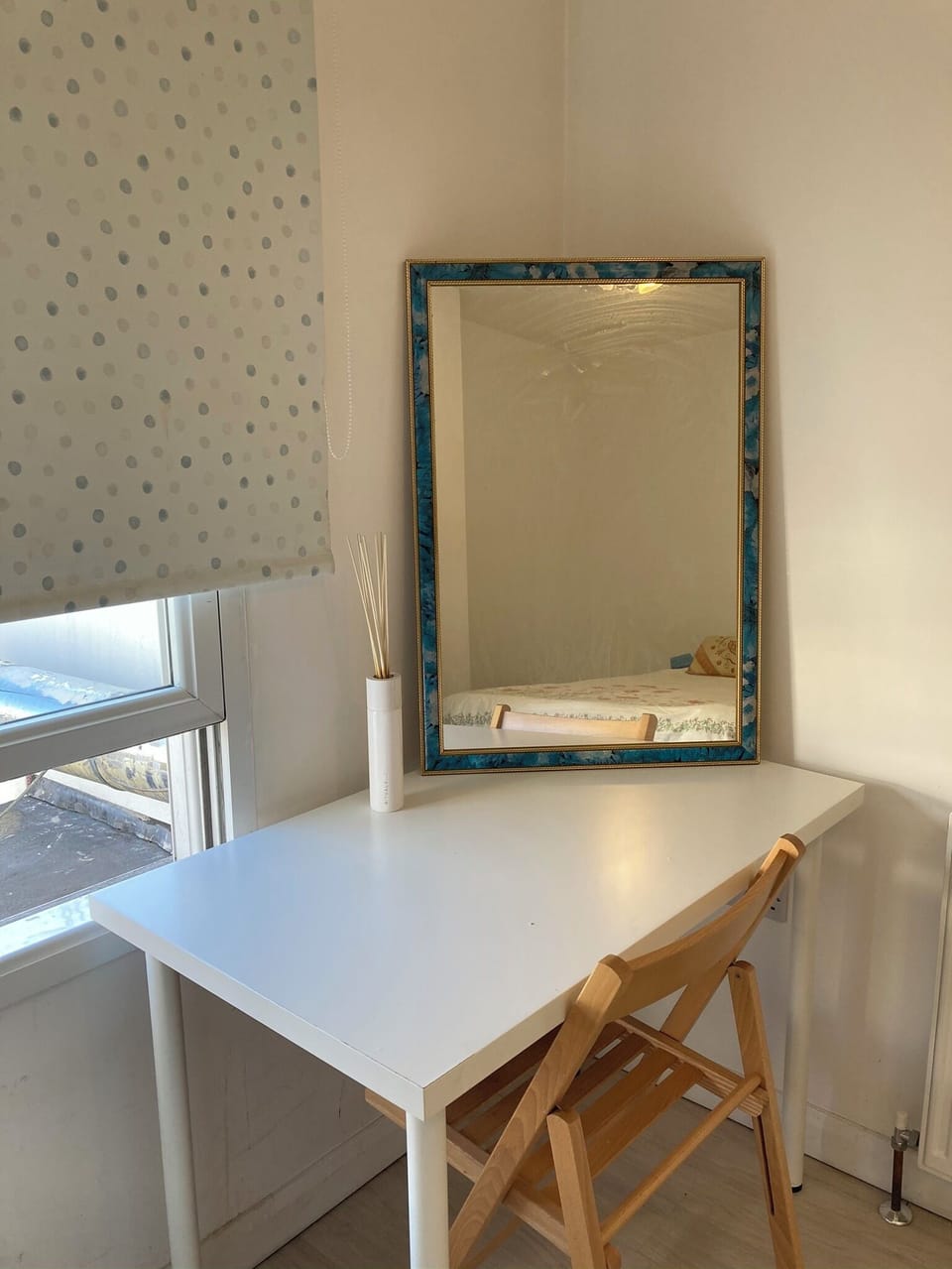 room 2 desk area