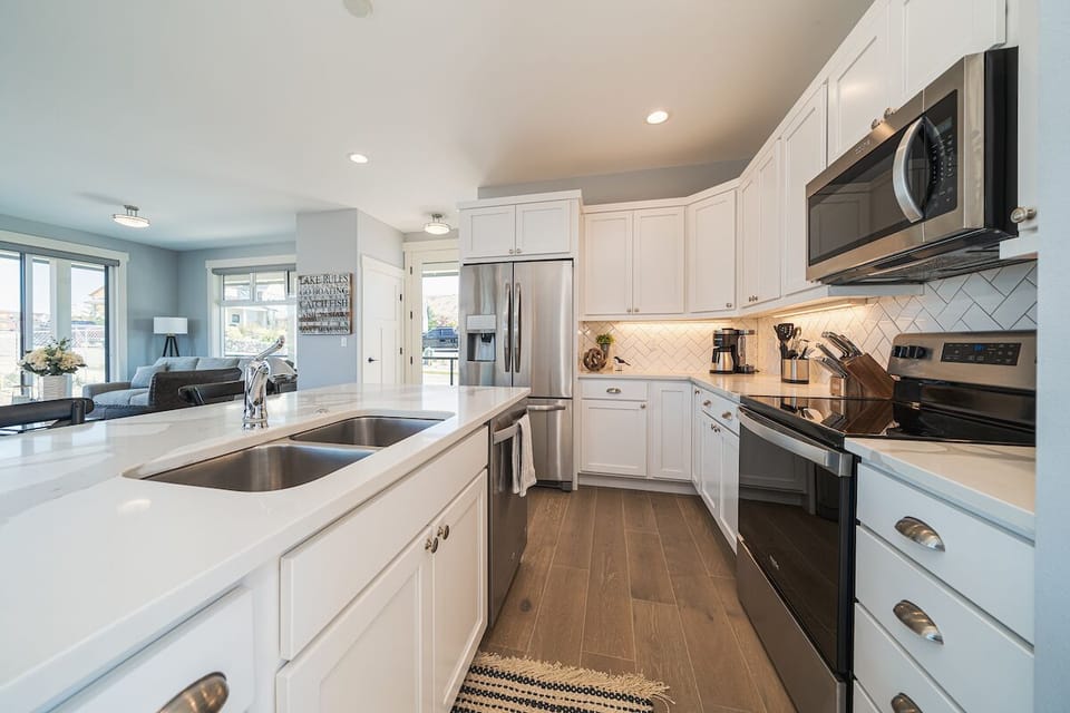 Gourmet Kitchen