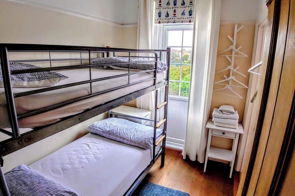 Bunk room, adjoining door to bedroom one.