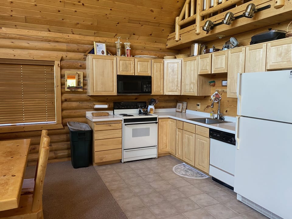 Kitchen - Fully stocked