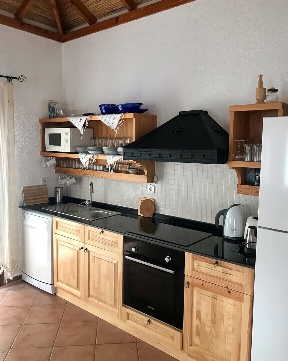 Open kitchen 