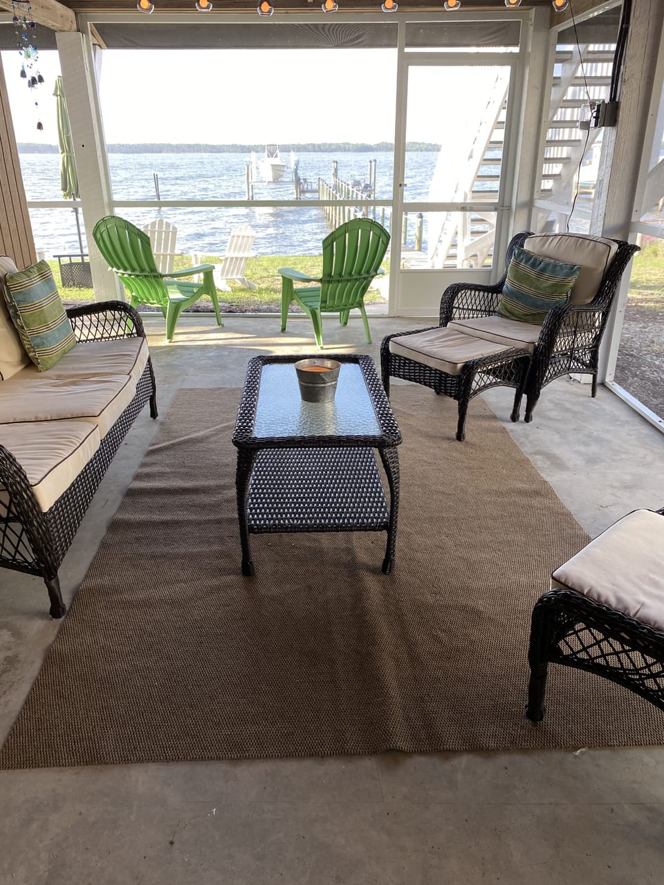 Lower Level Screened In Porch