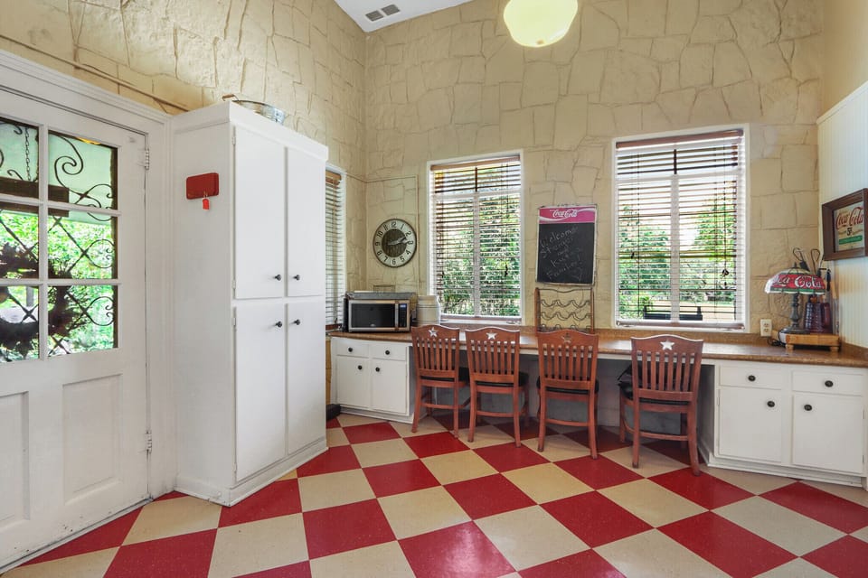 Dining area in the kitchen