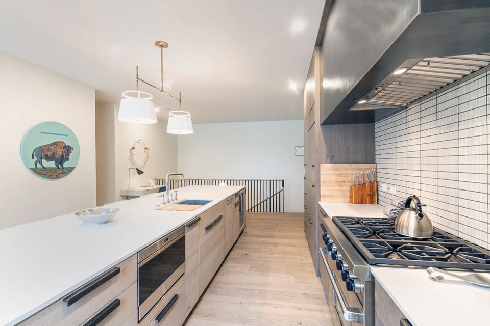 3.2-san-juan-103-mountain-village-kitchen3