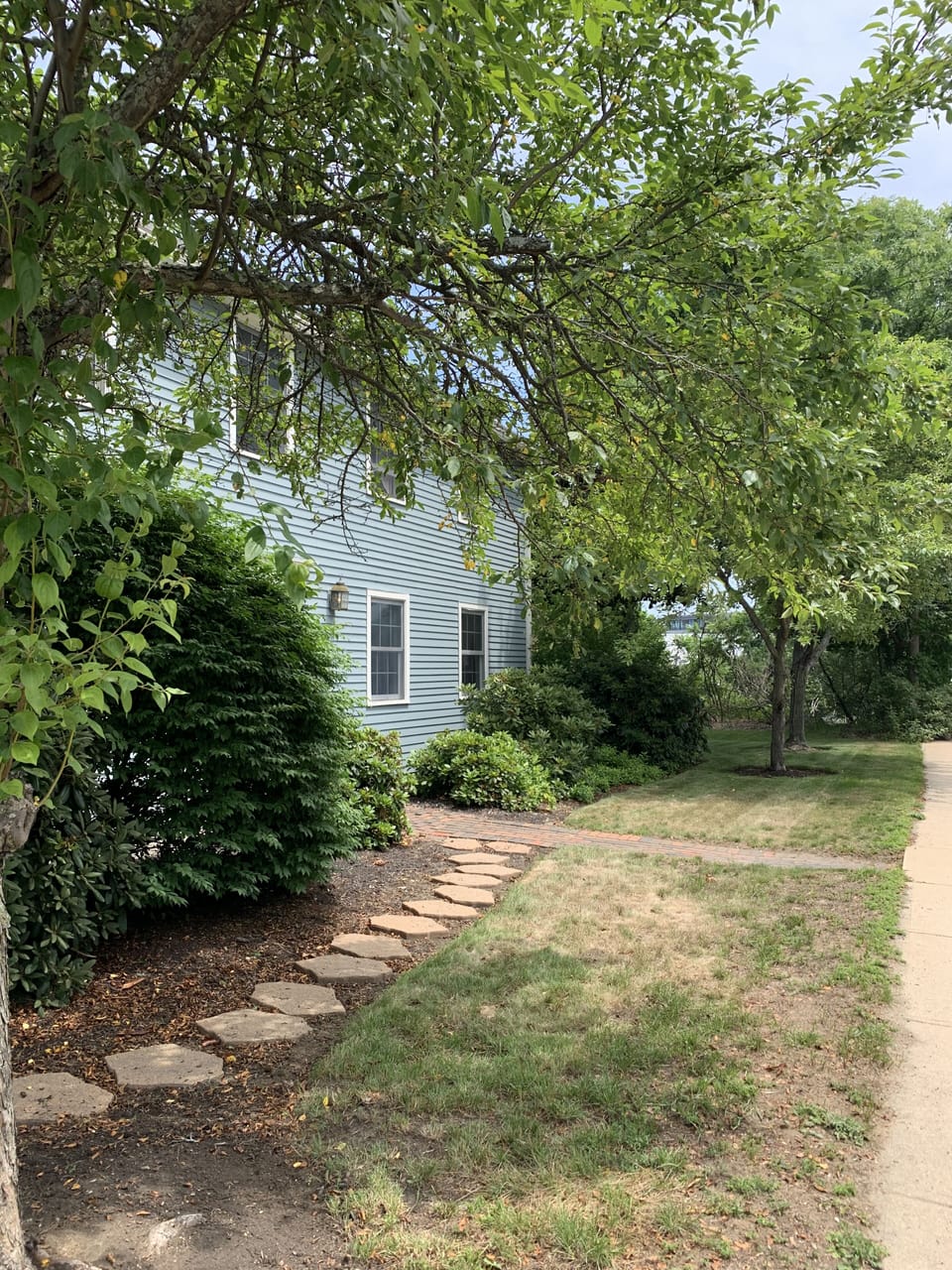 Entry to the building