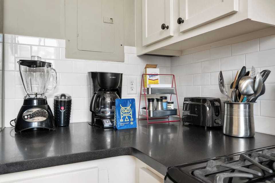 Easy Walk to King Street! | Casa Fuego Suite E