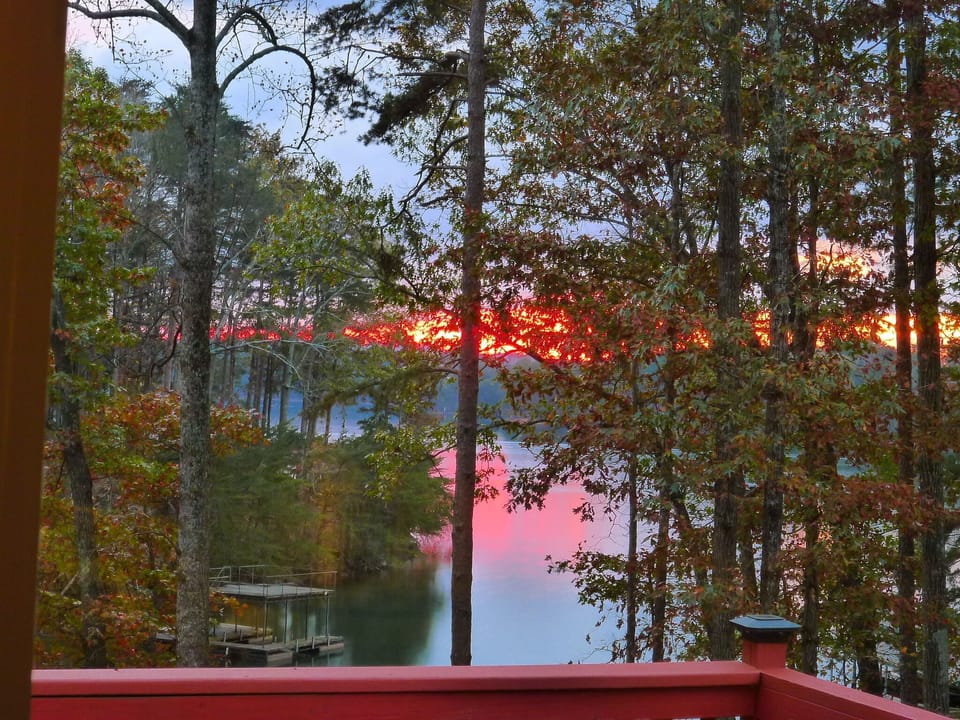 Sunsets can be seen every night without leaving home 