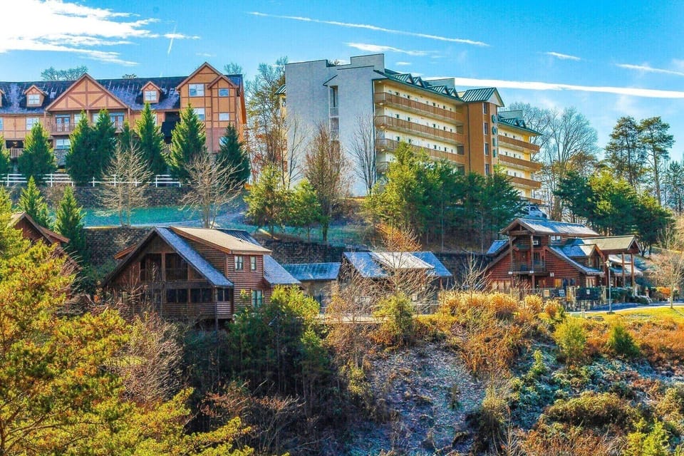 View of Golfview Resort from Dollywood Lane in Pigeon Forge