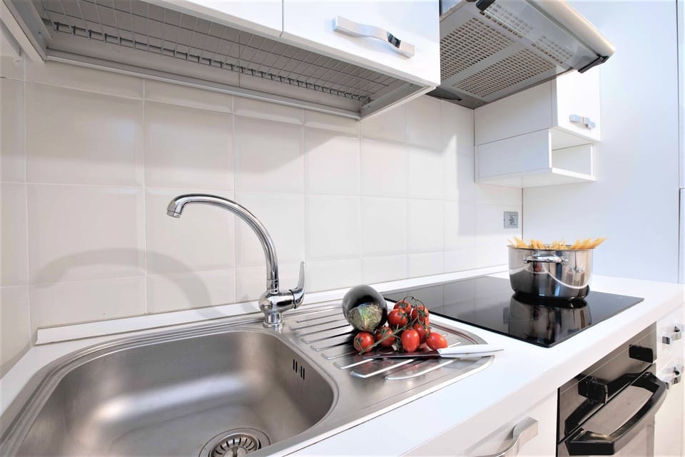 Kitchen with induction hob
