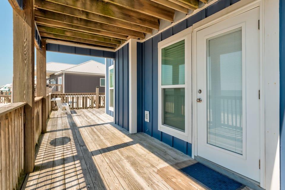 Island Escape Covered Outdoor Space