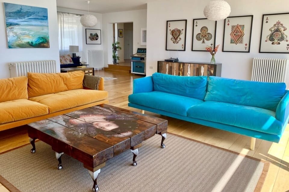 Spacious sitting room (with two separate seating areas)!