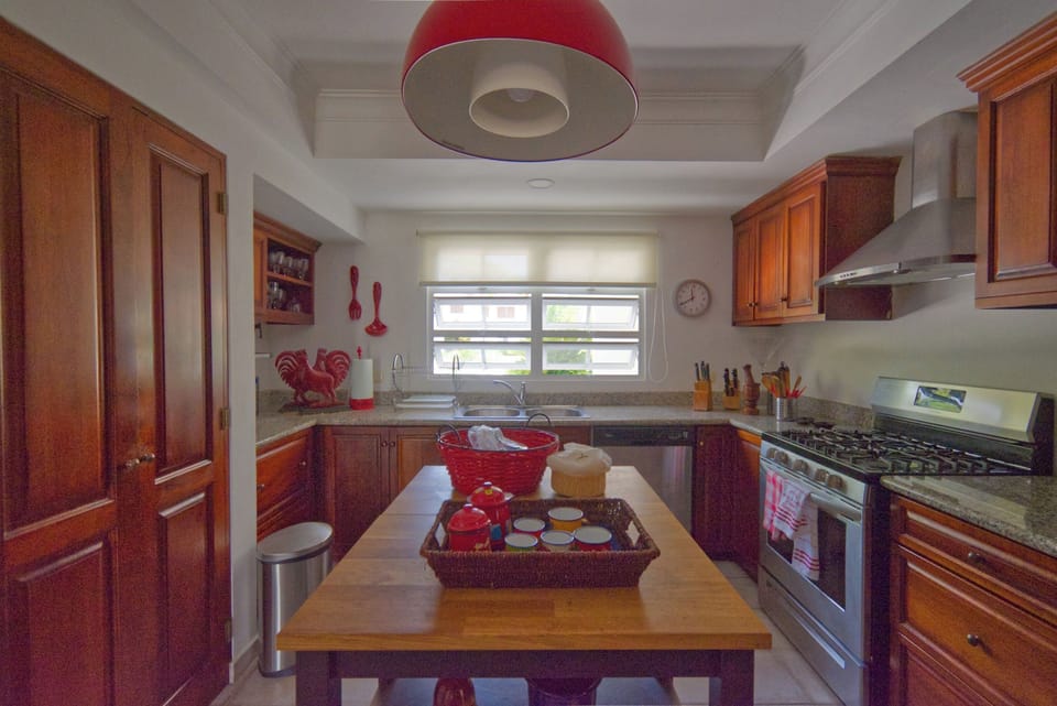 Tortuga B10 - Cozy villa in beach resort with staff and view of golf course (248)