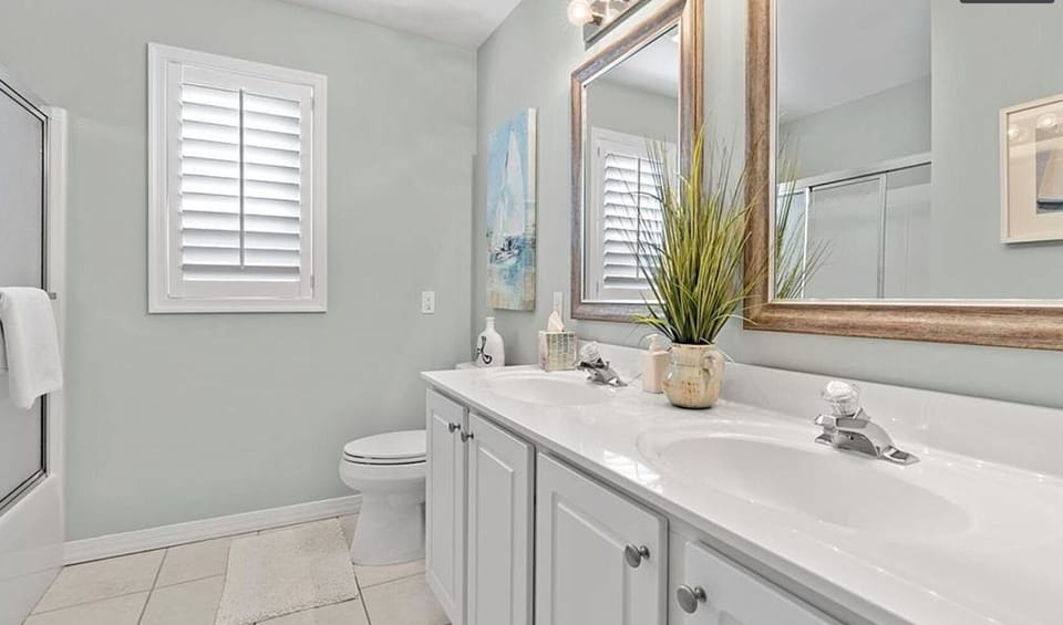 First Floor Bathroom