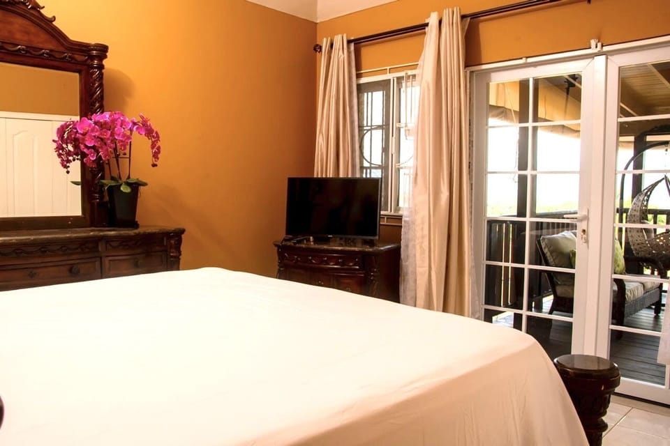 Master Bedroom opens up to Balcony 