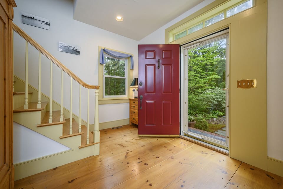 Welcome to Norma's Beach House  Front Entry - 9 Reliance Way Harwich Cape Cod - New England Vacation Rentals-#BookNEVRDirectNormasCapeEscape
