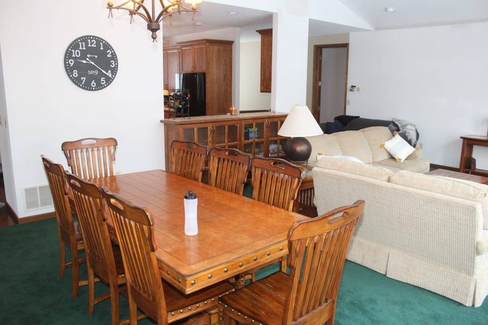 Living room and dining area (upstairs)