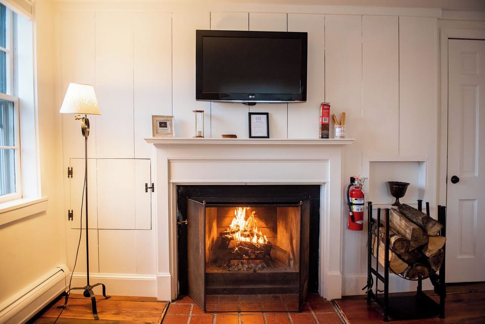 Cider20320Sitting20area20FP