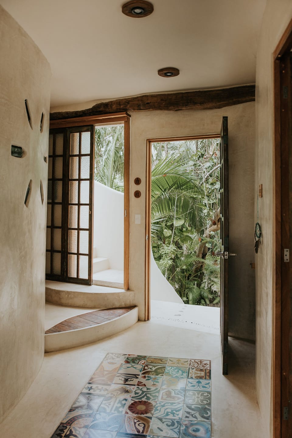 Entryway to Casa de las Palmas